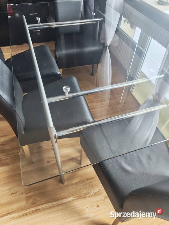 Zestaw stół szklany i 4 eleganckie czarne Suwałki