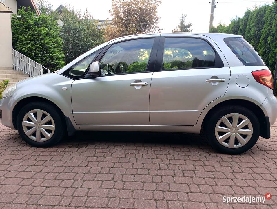 Suzuki SX4 2011 16 B PRYWATNIE BEZWYPADEK 155700km Nowiny