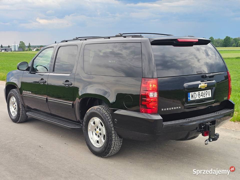 Chevrolet Suburban 53L V8 320 LPG 9 osobowy RWD mazowieckie Józefów