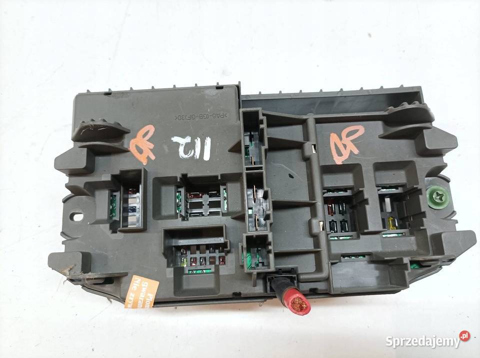 SKRZYNKA BEZPIECZNIKÓW 6976384 30 D Bmw X5 II osobowe