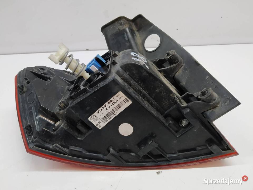 LAMPA TYŁ PRAWA KOMBI LED EUROPA 3G9945208F osobowe świętokrzyskie