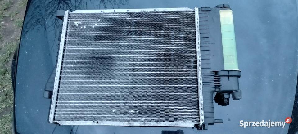 Bmw e39 chłodnica wody oryginał szczelna