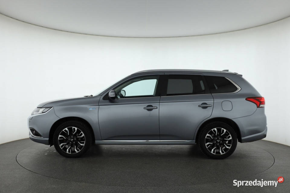 Mitsubishi Outlander 20 PHEV Piaseczno