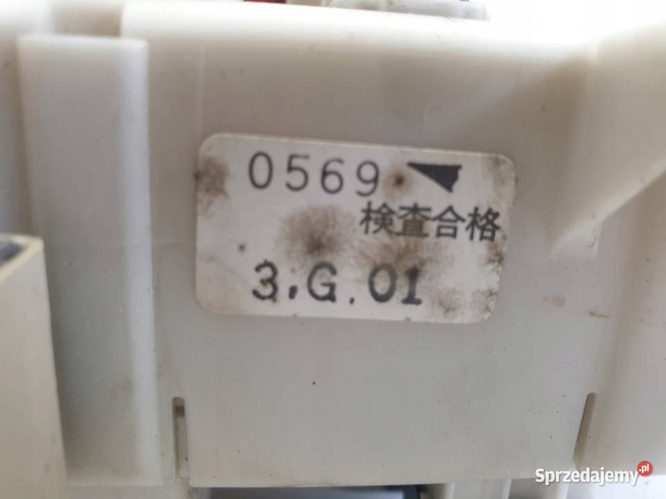 Toyota RAV4 II 20 d4d SKRZYNKA BEZPIECZNIKÓW sprzedam