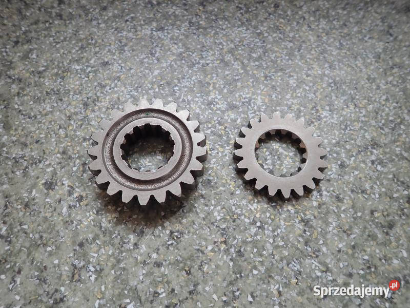 DWA TRYBY ZĘBATKA WAŁU YAMAHA YZ 250 9803R 2T Strzelce Krajeńskie