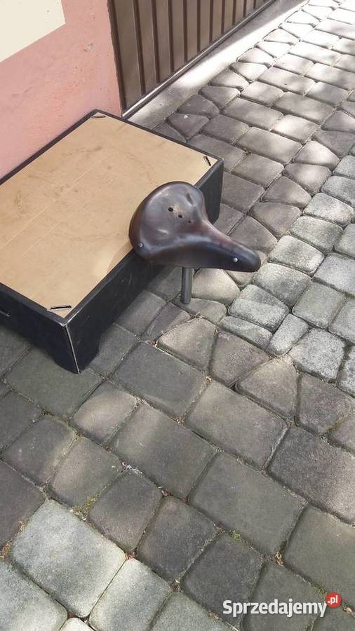 SIODEŁKO ZABYTKOWE DO ROWERU ZE SKÓRYSKÓRA Leżajsk