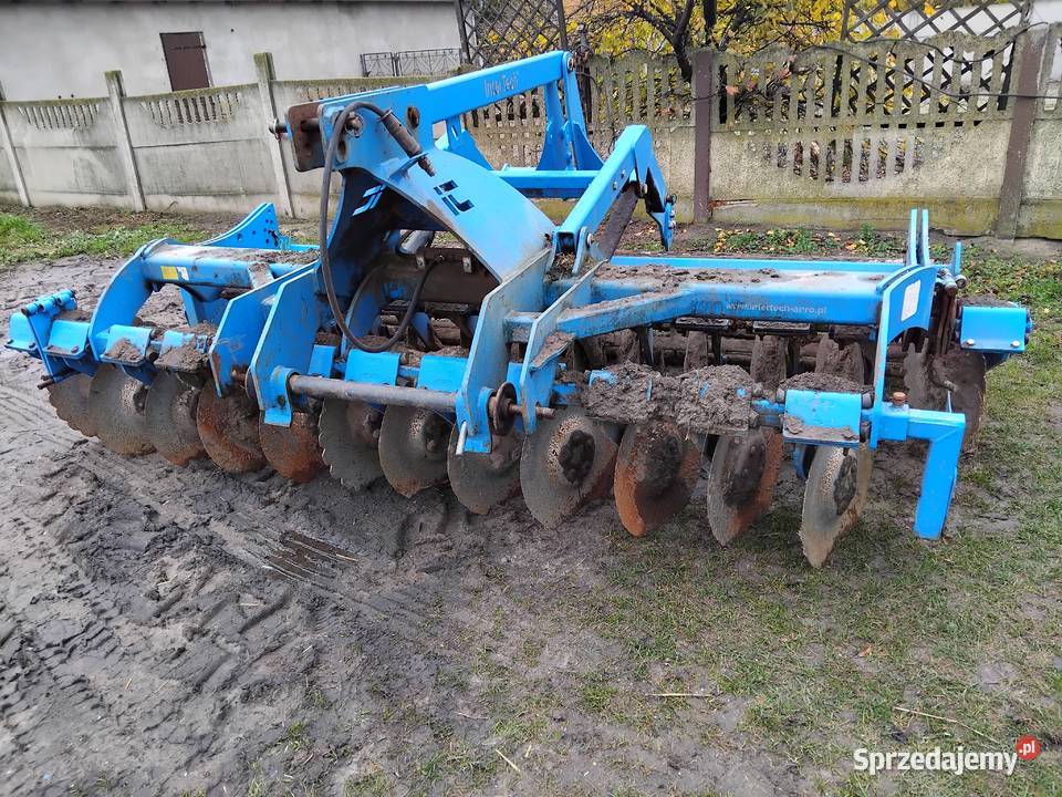 Agregat uprawowosiewnybrona talerzowa talerzówka Bełchatów