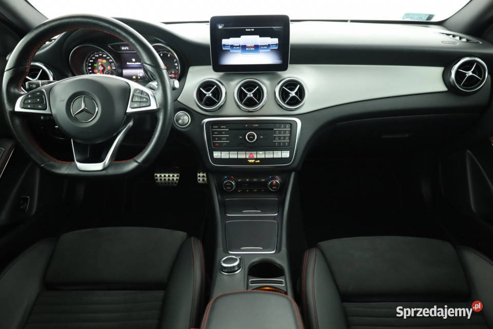 Mercedes GLA GLA 220 4MATIC klimatyzacja Piaseczno