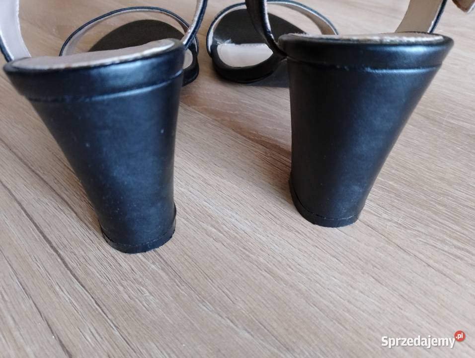 SANDAŁY czarne na obcasie sandałki na słupku Złotniki