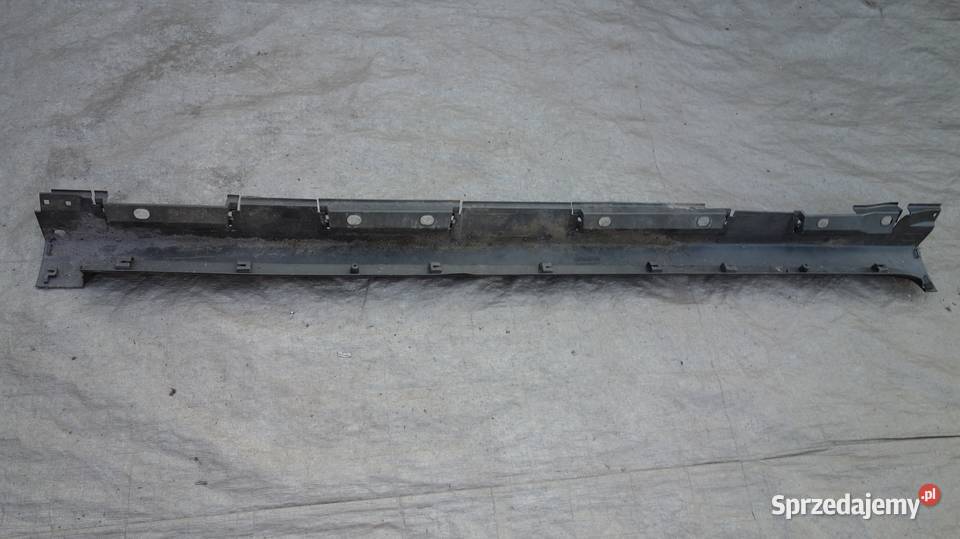 TOYOTA VERSO PRÓG LEWY LISTWA PROGOWA LEWA