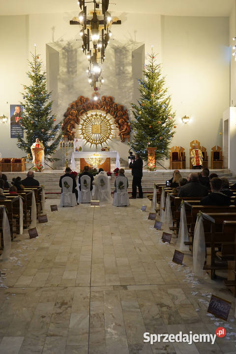 Tabliczki z Hymnem do Miłości do kościoła sali Rzeszów