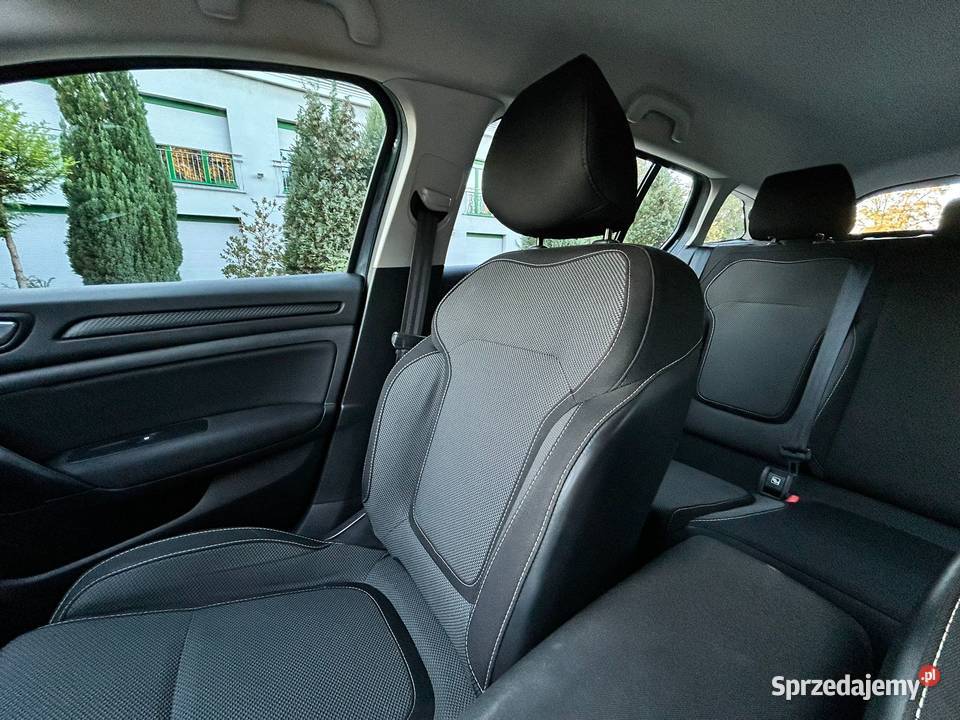 Renault Megane IV 13 TCe 115 Business Krajowy Szczecin