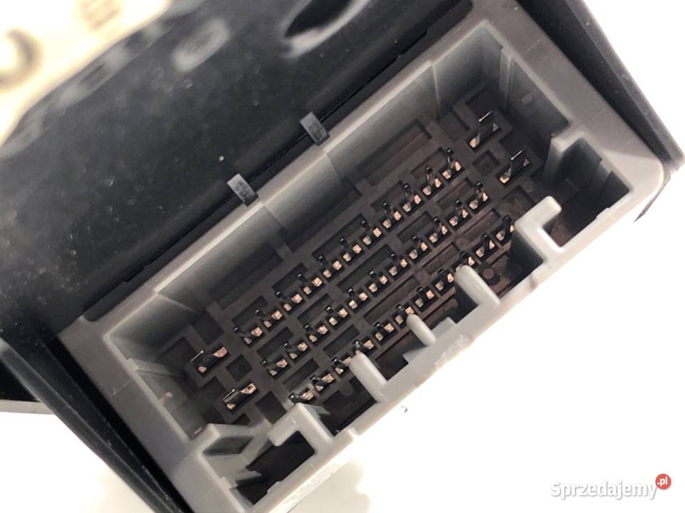 PRZEŁĄCZNIK SZYB HONDA CRV V M64590 SUV WŁĄCZNIK osobowe