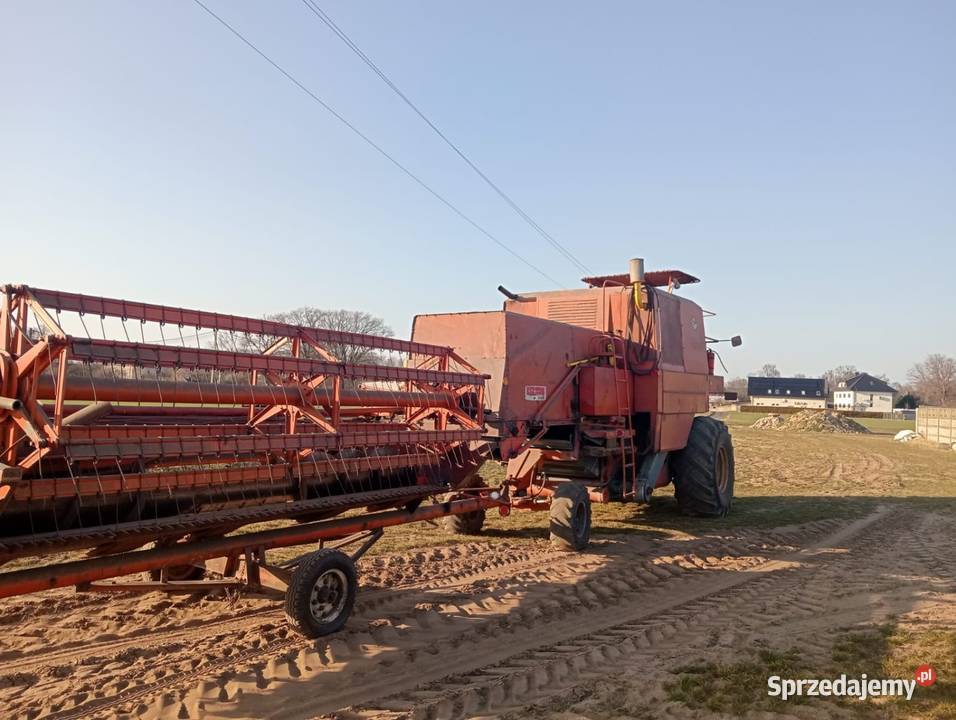 Kombajn Bizon Z056 Wózek do header'a