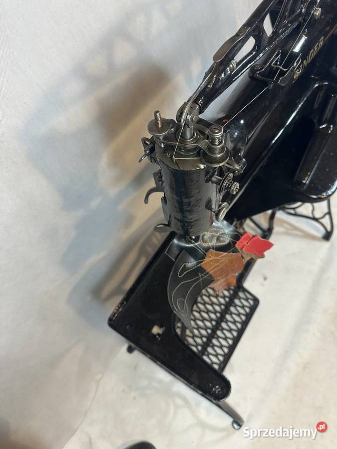 Łaciarka Singer 29K56 maszyna szewska kaletnicza Brzesko