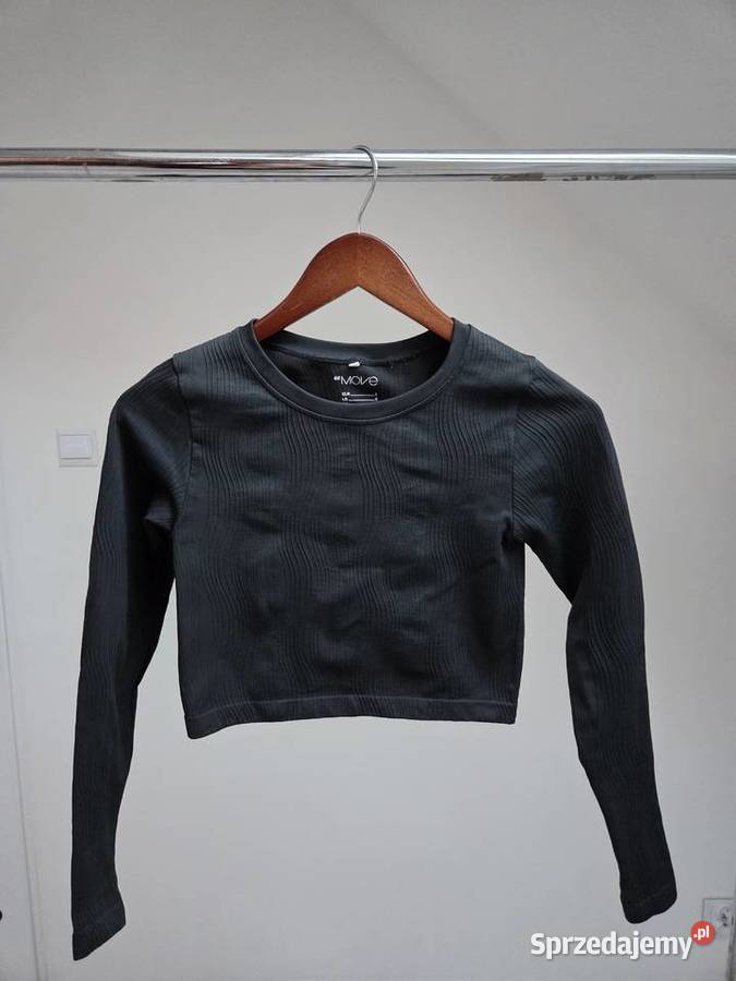 Czarny crop top bluzka sportowa w prążki Move Odzież sportowa Liszki