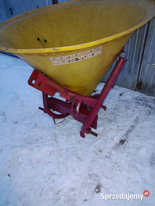 Lejek do nawozów rozsiewacz Limanowa sprzedam