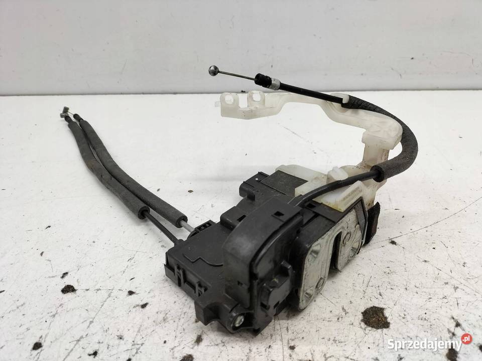 ZAMEK DRZWI LEWY PRZÓD 813102Y000GJR Hyundai