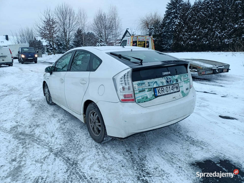Toyota Prius Toyota Prius 18 Hybrid 10r Automat Tarnów