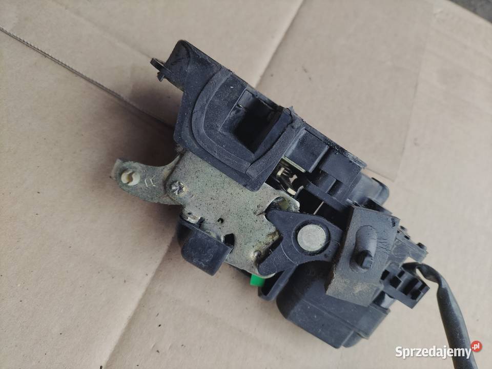 zamek drzwi prawy tył Mazda Xedos Kamień-Kolonia