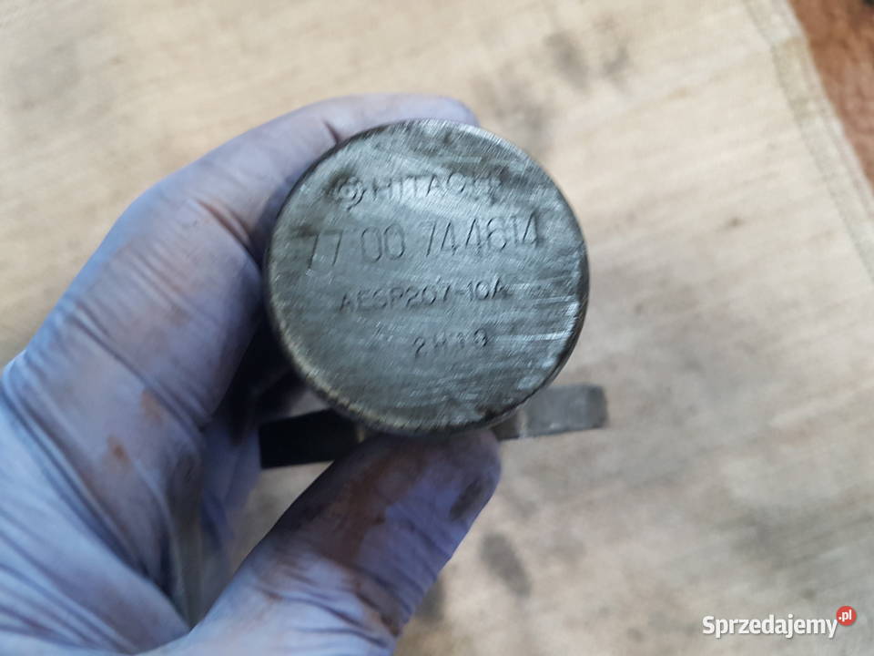 RENAULT 16 18 20 SILNICZEK KROKOWY 7700870084 osobowe Turek sprzedam