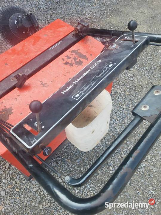 Zamiatarka Hako Cewków