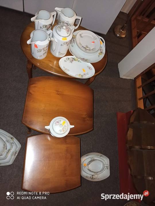 Antyczne stoliki wsuwane w siebie 3 sztuki w Gdańsk