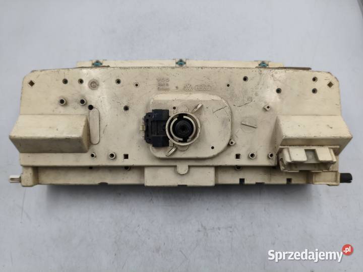 Licznik Zegary VW Passat B3 16 TD 19 TD osobowe Wyszków sprzedam