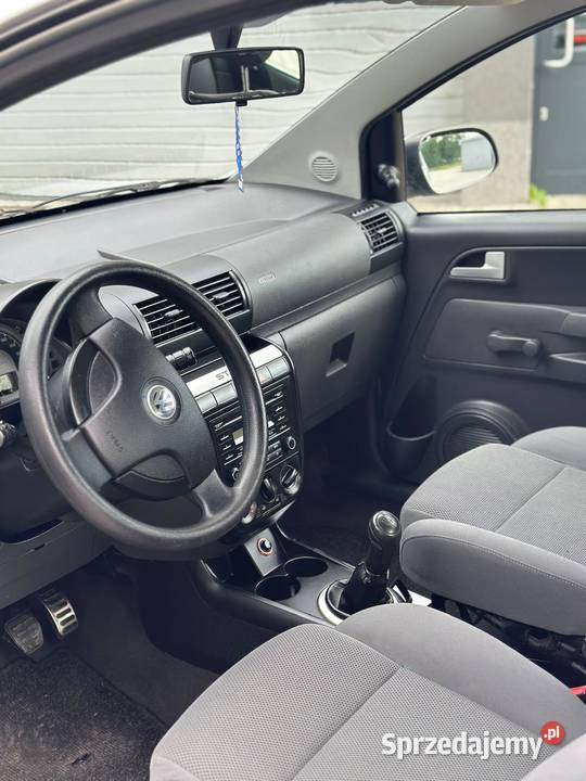 Volkswagen Fox 1 2 klimatyzacja 2010 54KM Haczów