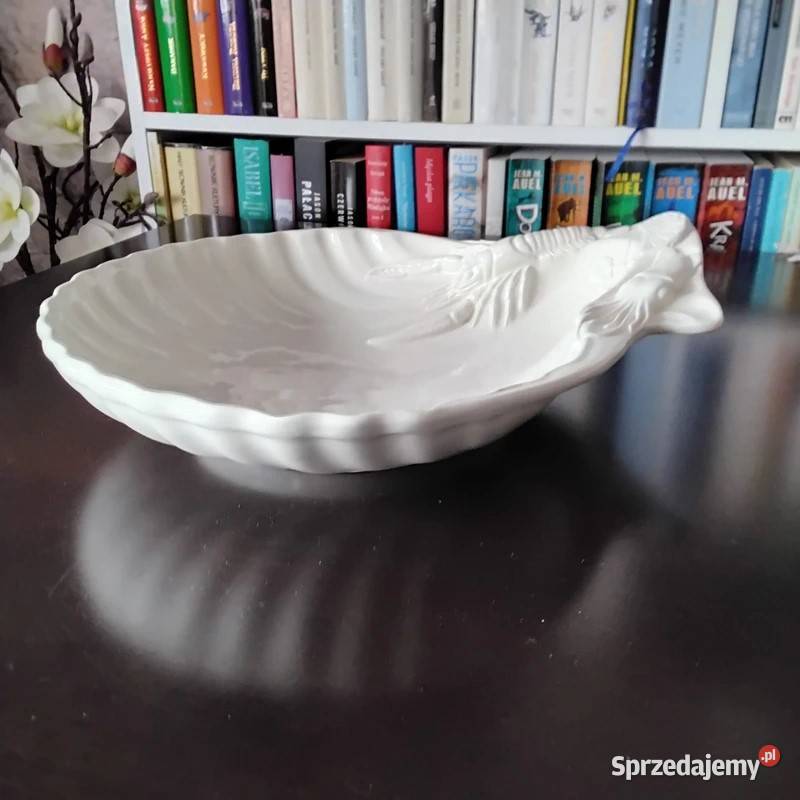 Patera w kształcie muszli Bassano Porcelana i szkło Skwierzyna sprzedam