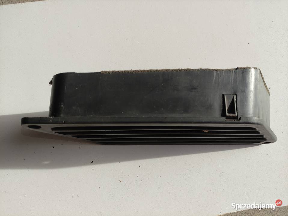Osłona kratka wlotu powietrza Fiat 126p maluch