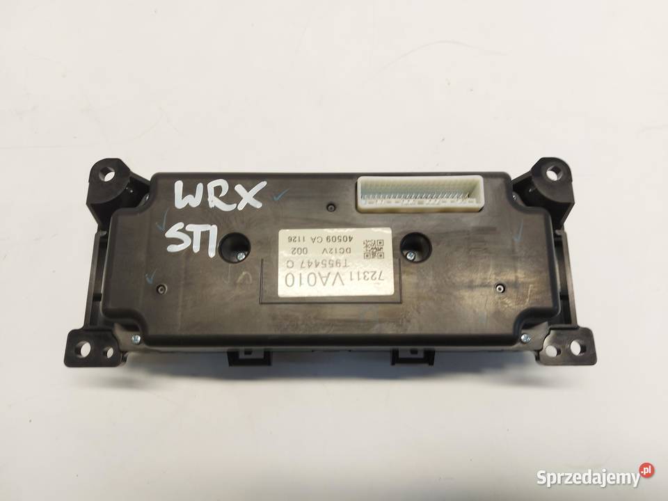 Subaru WRX STI 2015r panel nawiewu klimatyzacji osobowe