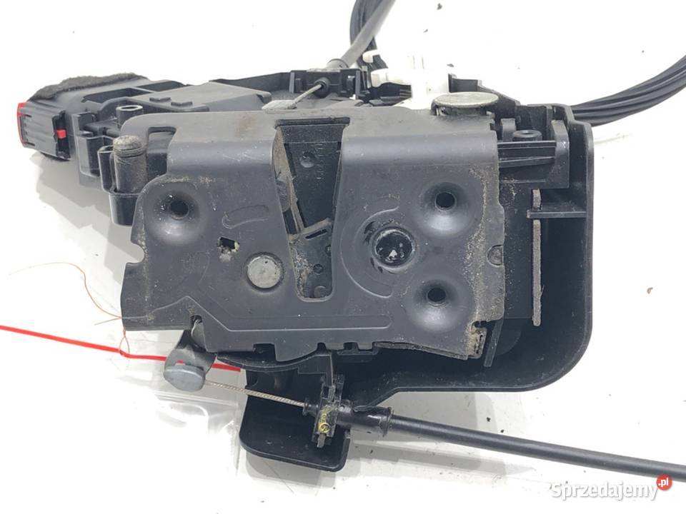 ZAMEK DRZWI PRAWY PRZÓD VOLVO C30 Hatchback osobowe