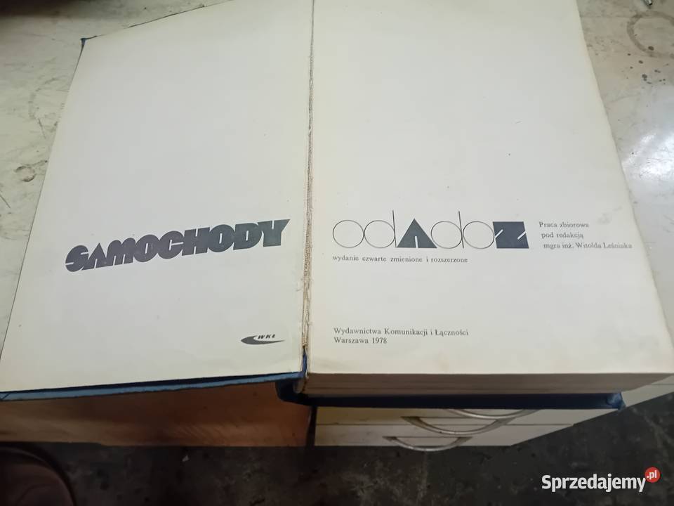 Książka samochodów do