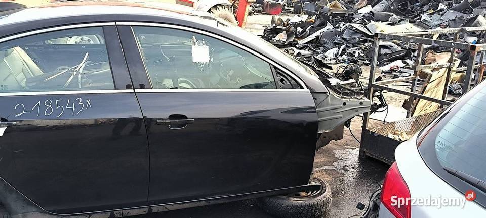 DRZWI PRAWE PRZÓD OPEL INSIGNIA A LIFT Z22C osobowe