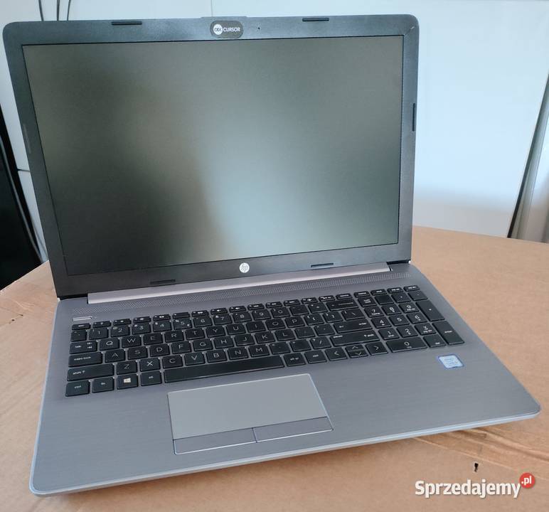 Laptop HP 250 G7 8GB RAM256GB SSD intel core i3 Serock
