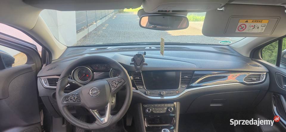 Opel Astra 160Intelluxkamerasam parkuje Piła sprzedam