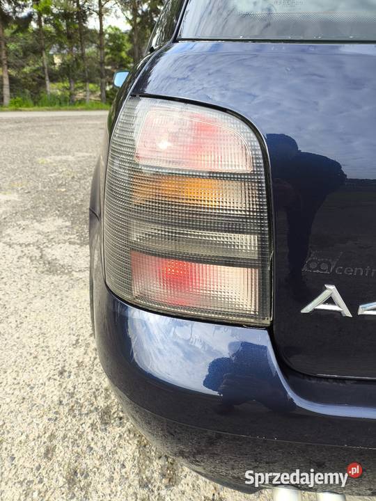 A4 B5 lampy ciemne osobowe Lampy tylne Gorlice