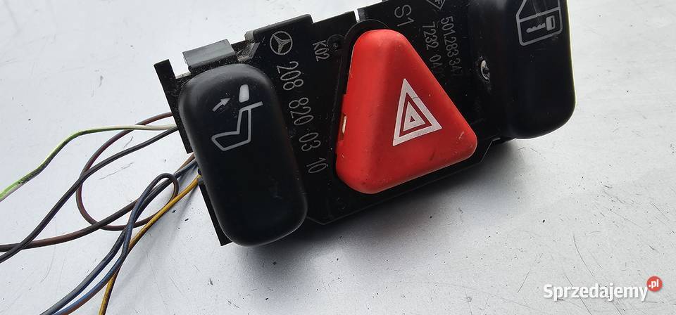 Włacznik świateł awaryjnych mercedes w208 Zbąszyń