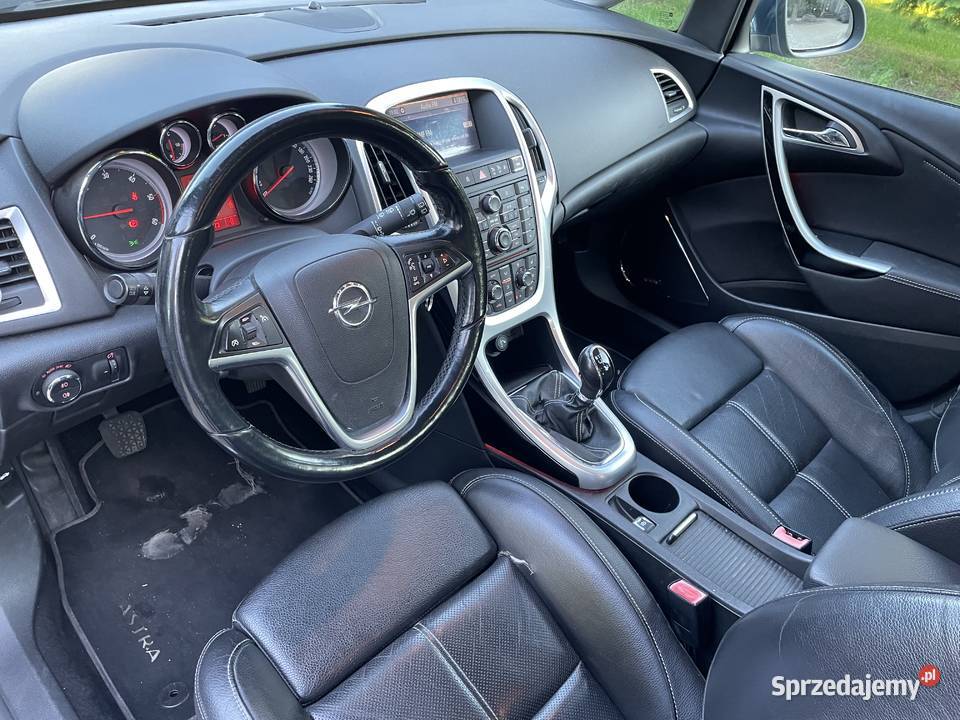 Opel Astra OPC Kombi 20 CDTI 160 2011 Astra Solna