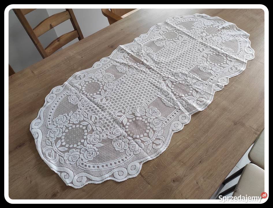 Obrus obrusik serweta koronkowa kwiaty 115 x 53 Płock