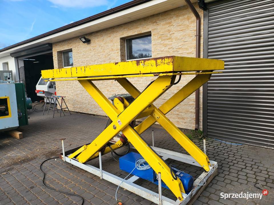 Stół podnośnik nożycowy 250x150160 Karsin