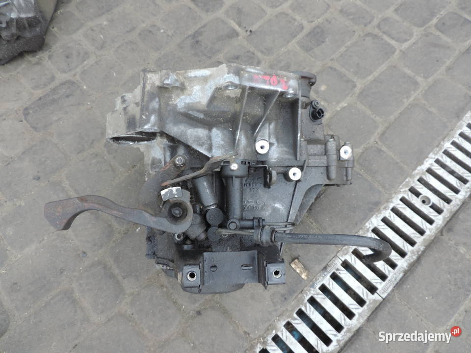 SKRZYNIA BIEGÓW 02T301103K VW POLO 9N 12B 12V Nowy Sącz