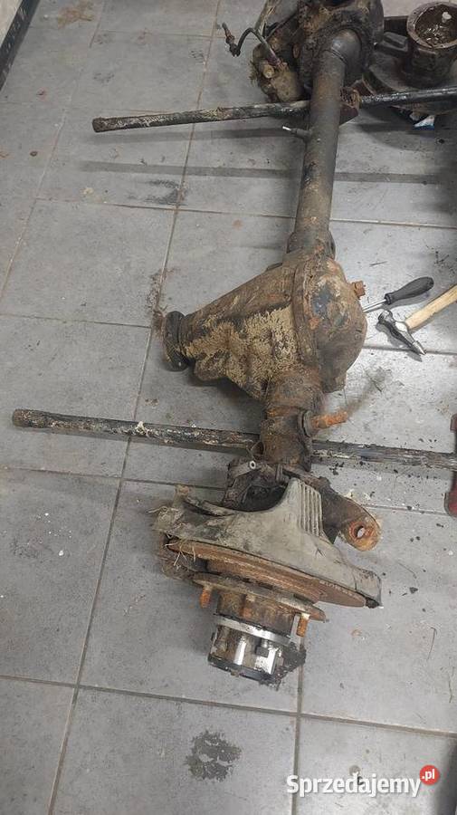 Most przedni daihatsu rocky