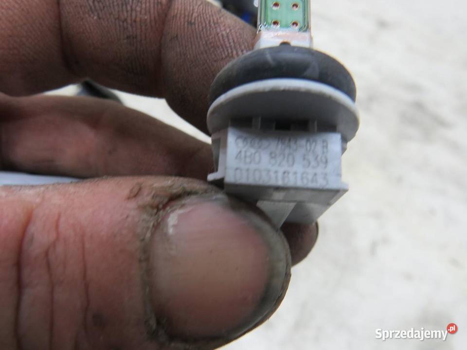 CZUJNIK TEMPERATURY AUDI A8 D4 4B0820539