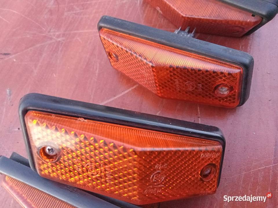Polonez FSO Fiat 125 kierunkowskazy boczne osobowe Części Stalowa Wola