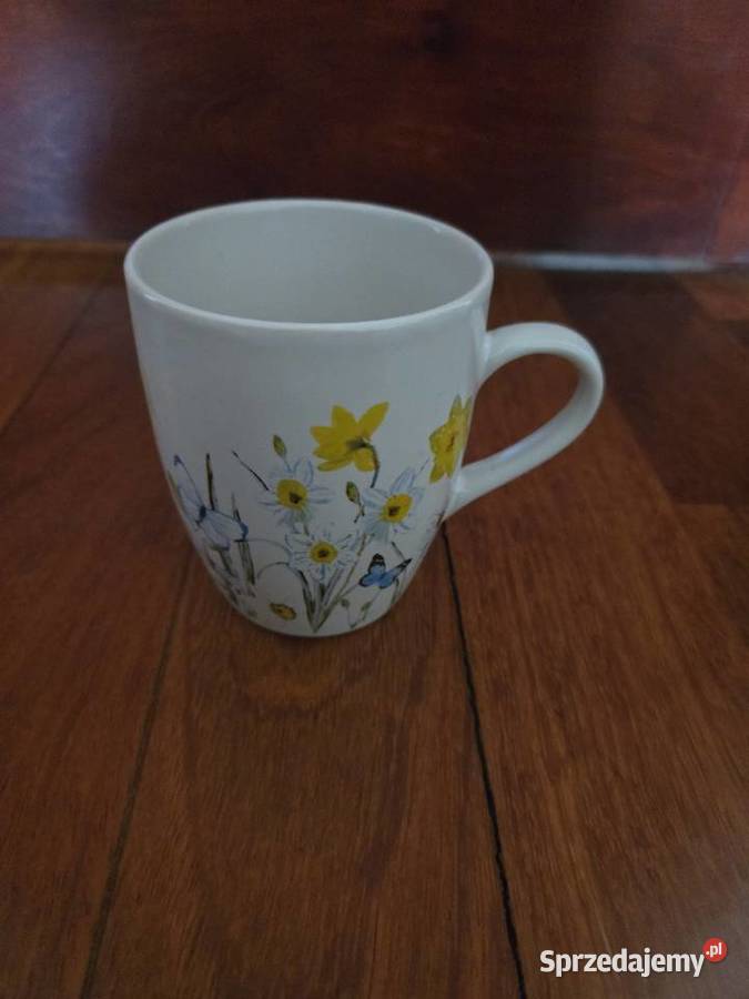 Zestaw 4 kubków stan NOWY pojemność 250350 ml Czaplinek