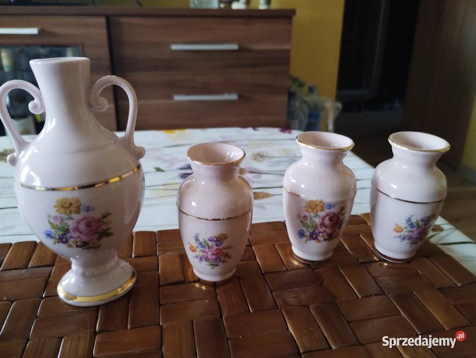 PRL wazoniki mini porcelana Piękne hammer Czech