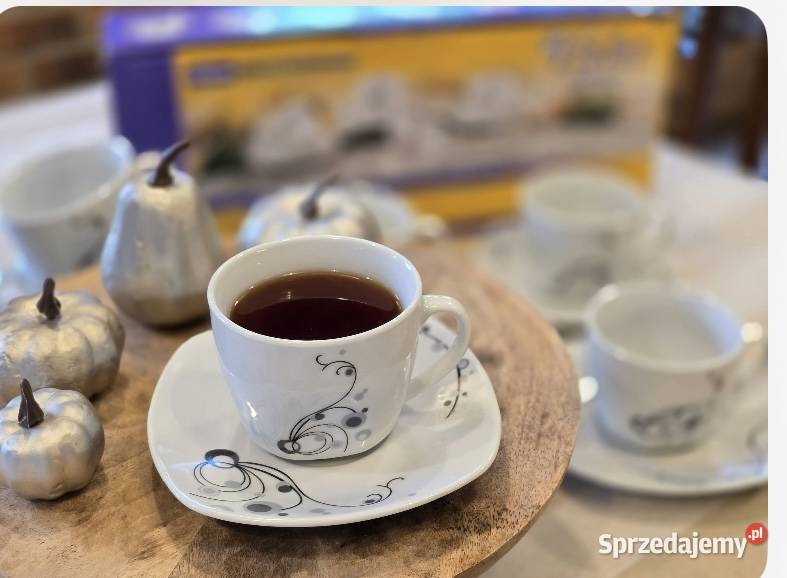 69 Zestaw 6 sztuk filiżanek ze spodkami VIOLET śląskie Zabrze