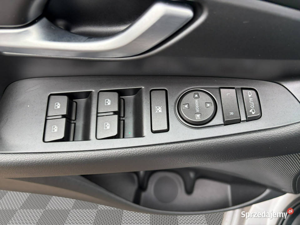 Hyundai i30 WJ0951L15 TGDI 48V Smart Podgrzf I benzyna Gdańsk sprzedam